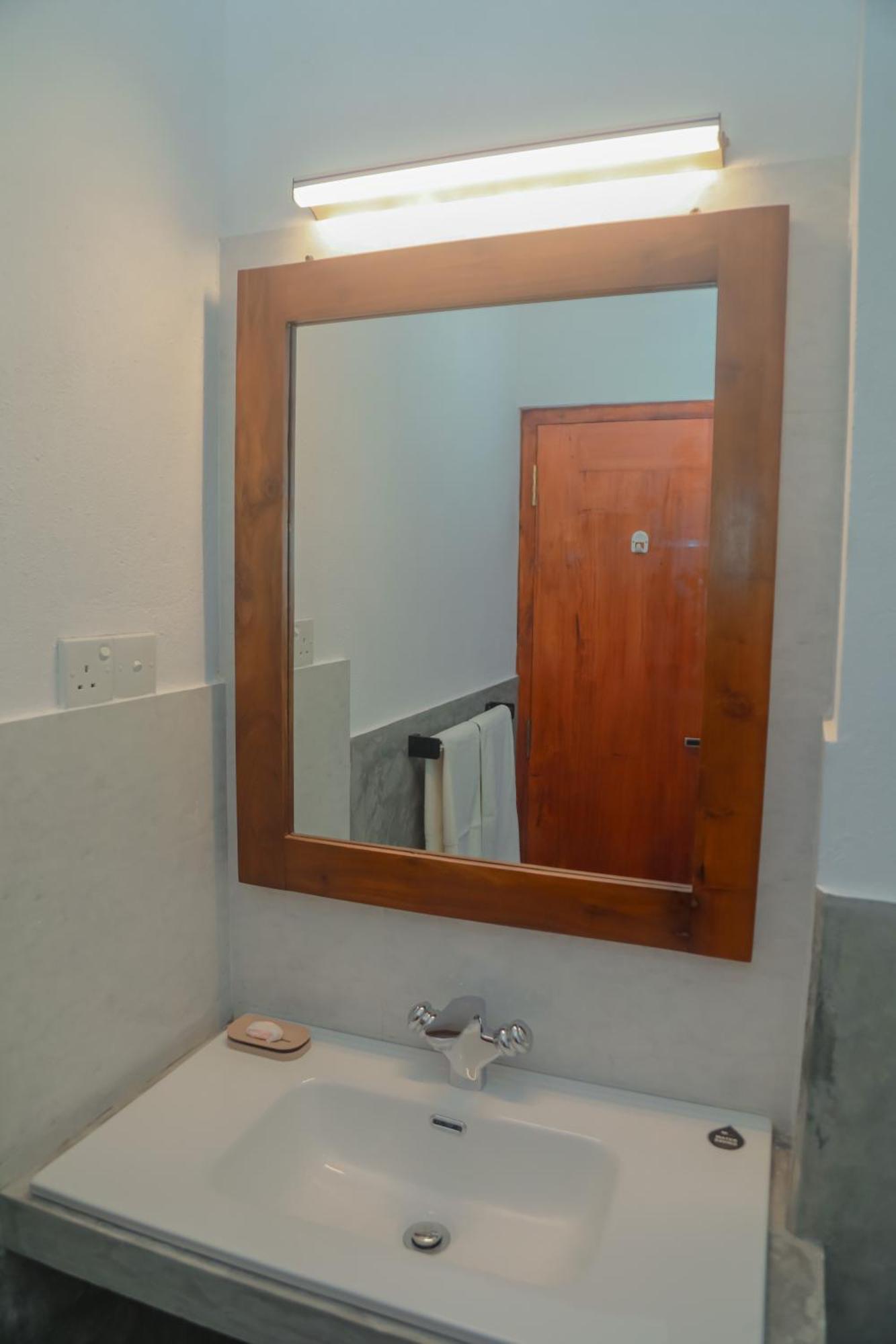 Athithi Villa Hikkaduwa Dış mekan fotoğraf